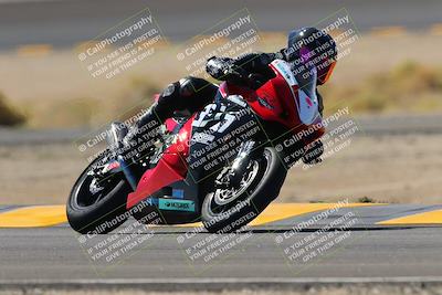 media/Oct-08-2022-SoCal Trackdays (Sat) [[1fc3beec89]]/Turn 14 (1050am)/